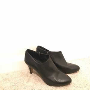 Vince Camuto Vala Bootie